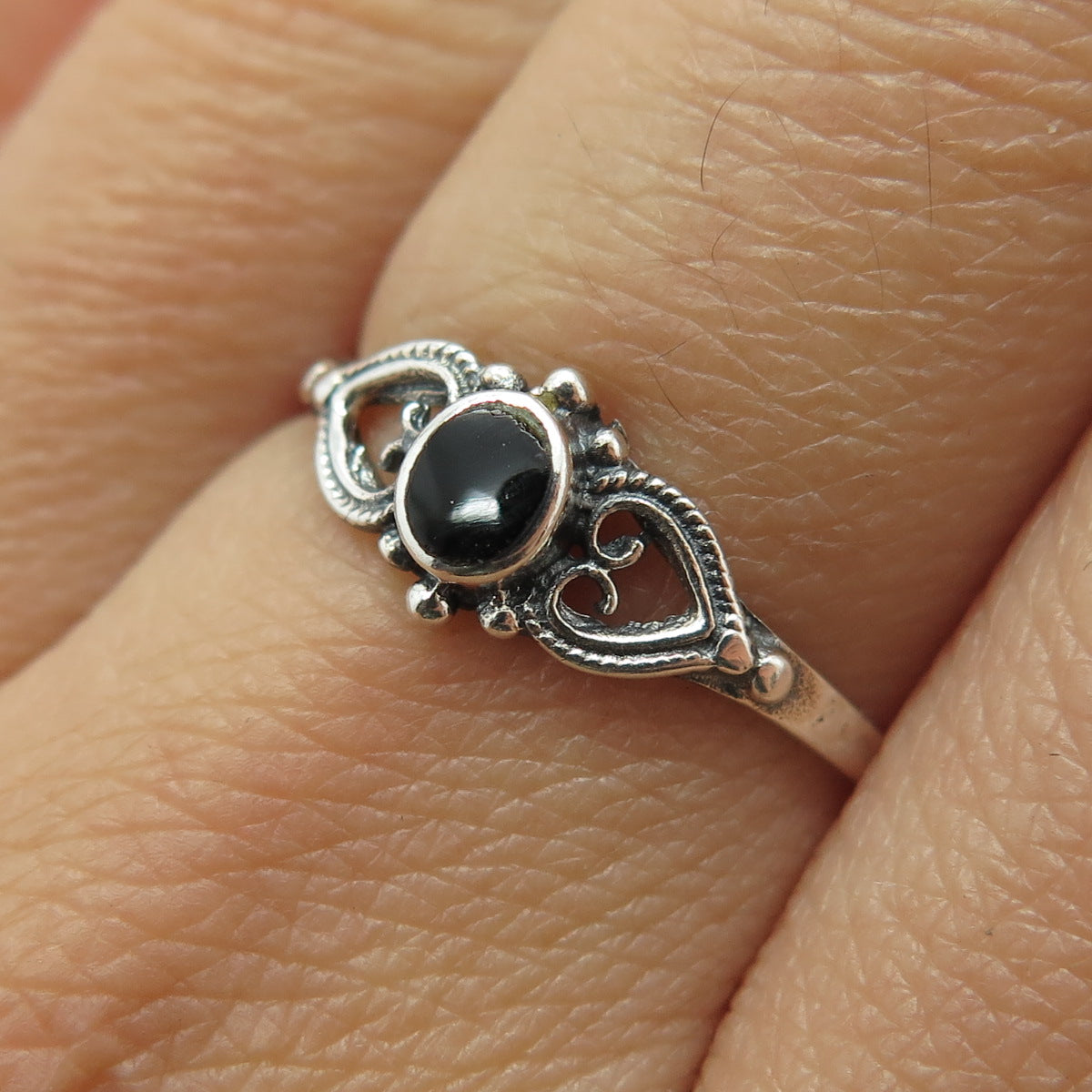 925 Sterling Silver Vintage Real Black Onyx Heart Ring Size 8.5