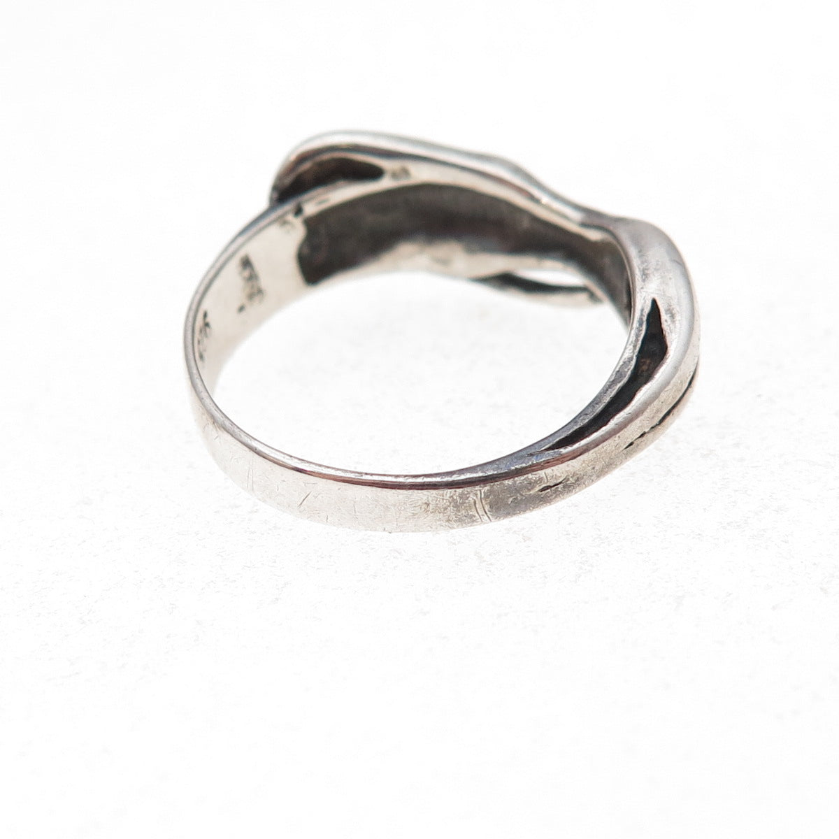 925 Sterling Silver Vintage Erotic Scene Oxidized Ring Size 8