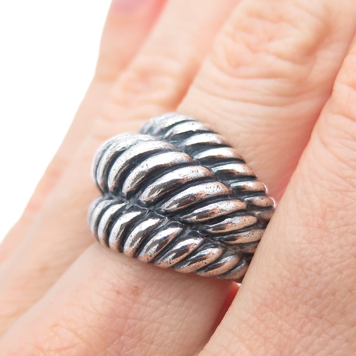 925 Sterling Silver Vintage Modernist Twisted 3-Row Dome Oxidized Ring Size 8.25