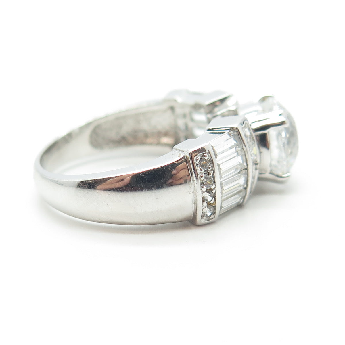 925 Sterling Silver Round-Cut C Z Engagement Ring Size 9