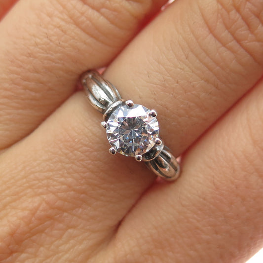 925 Sterling Silver Vintage Round-Cut C Z Engagement Oxidized Ring Size 7.25