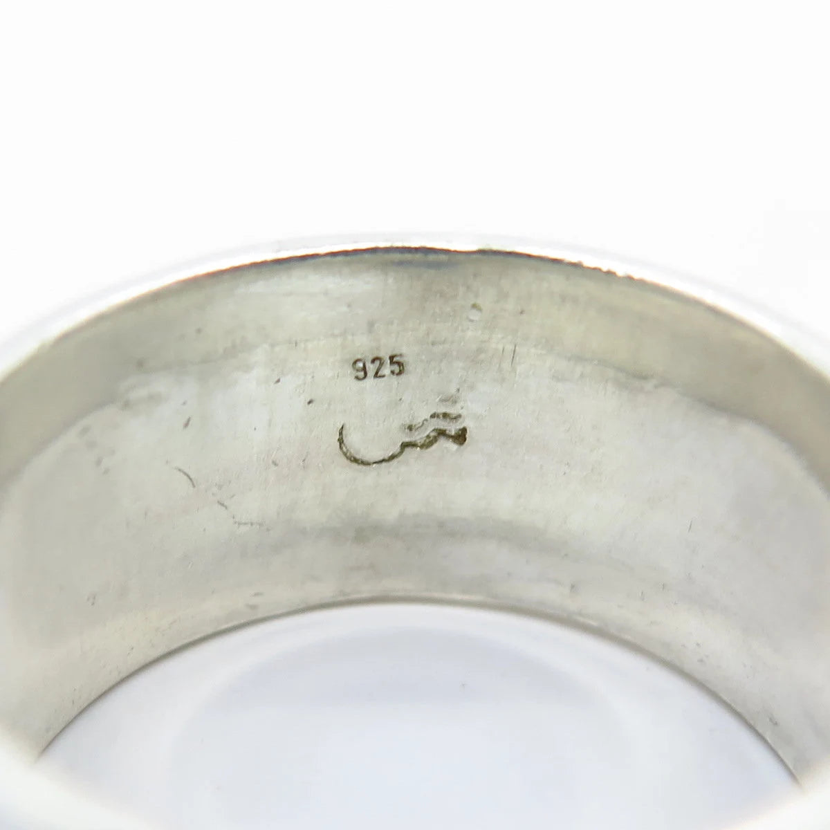 925 Sterling Silver Vintage Real Clear Quartz Hammered Wide Ring Size 8