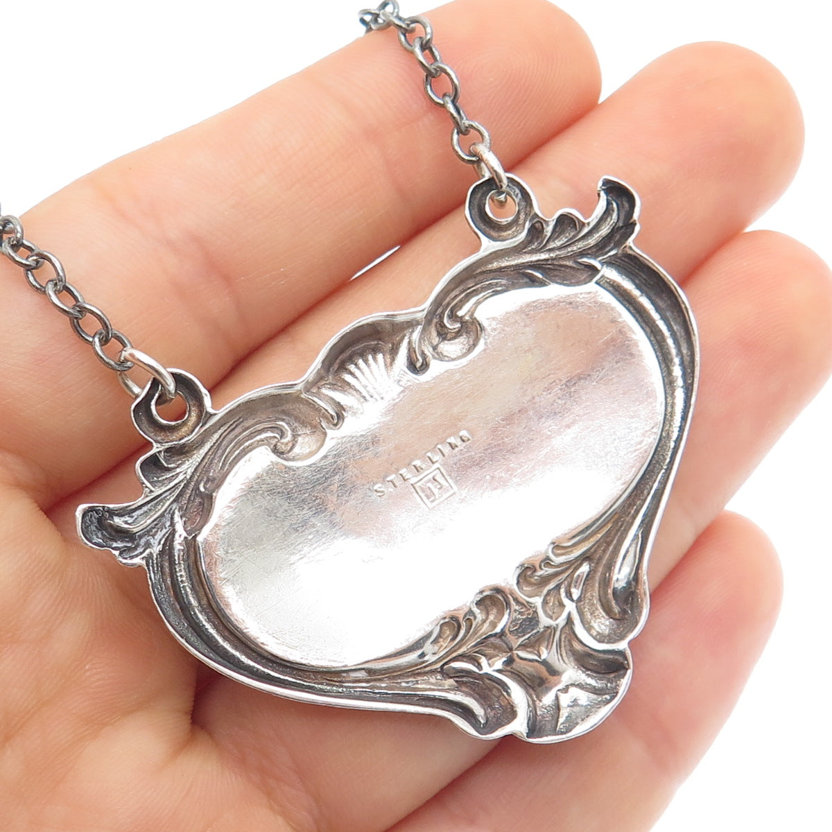 INTERNATIONAL SILVER 925 Sterling Antique Art Deco Sherry Repousse Bottle Tag