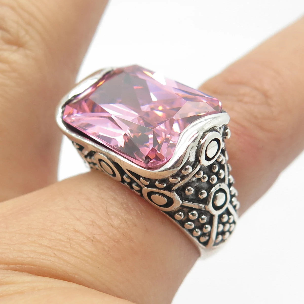 925 Sterling Silver Vintage Pink C Z Bar Ring Size 7.25