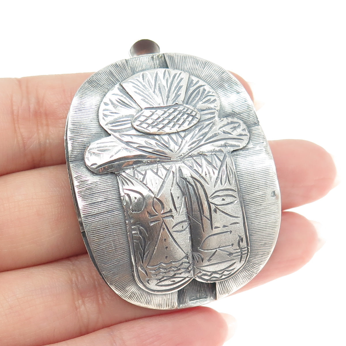 800 Silver Antique Egyptian Symbol Beetle / Scarab Pin Brooch Pendant