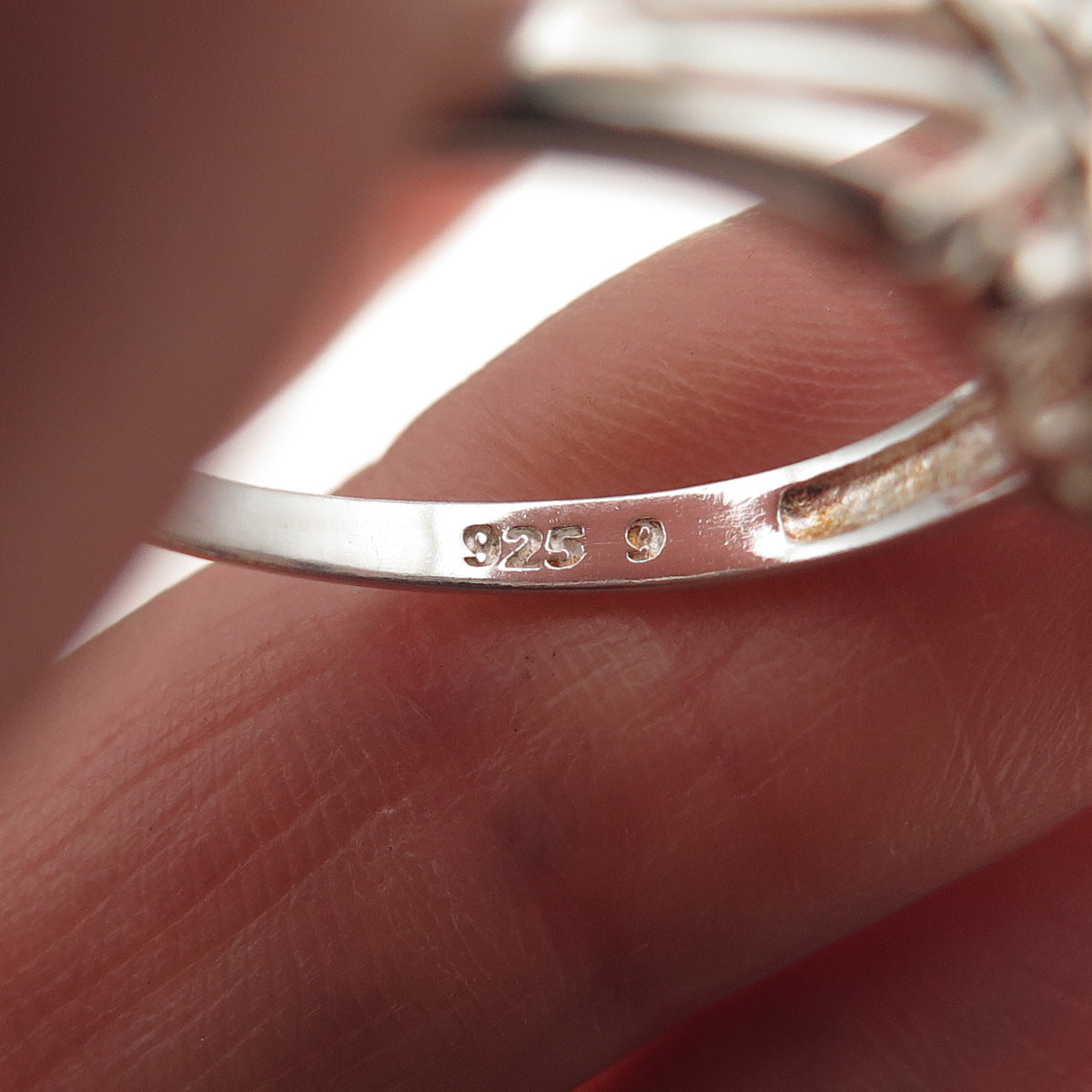 Avon RJ Graziano 925 Sterling Silver Vintage Real Oval-Cut Sapphire Ring Size 9