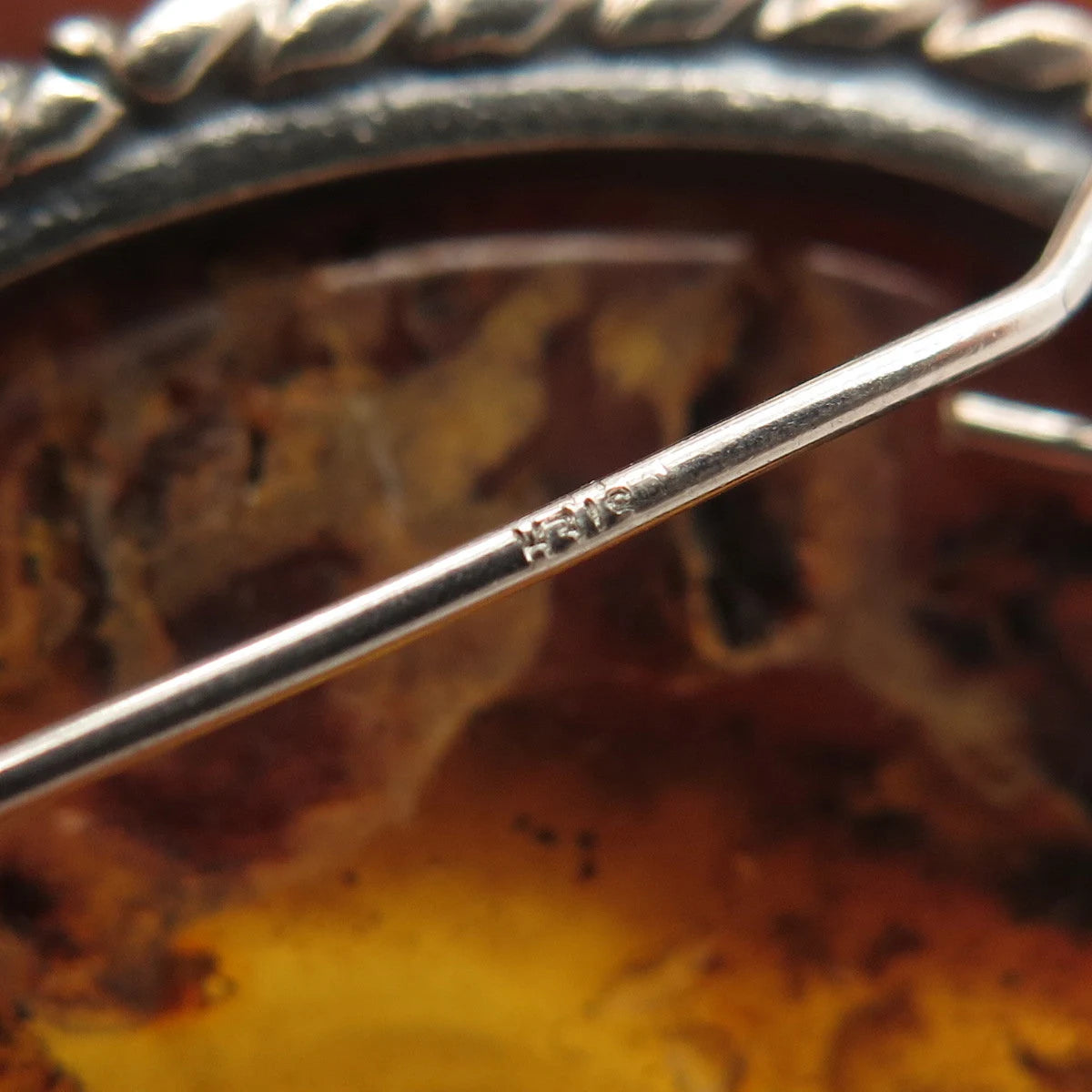 925 Sterling Silver Vintage Real Amber Twisted Oval Pin Brooch