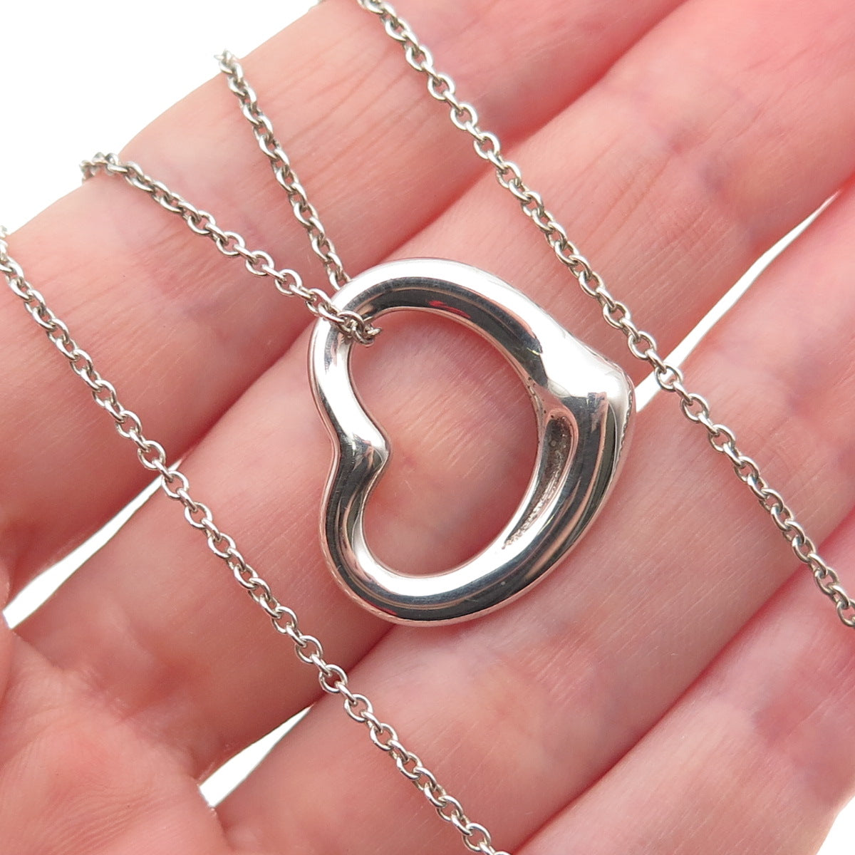Tiffany & Co. Elsa Peretti Sterling Silver Vintage Open Heart Chain Necklace 16"