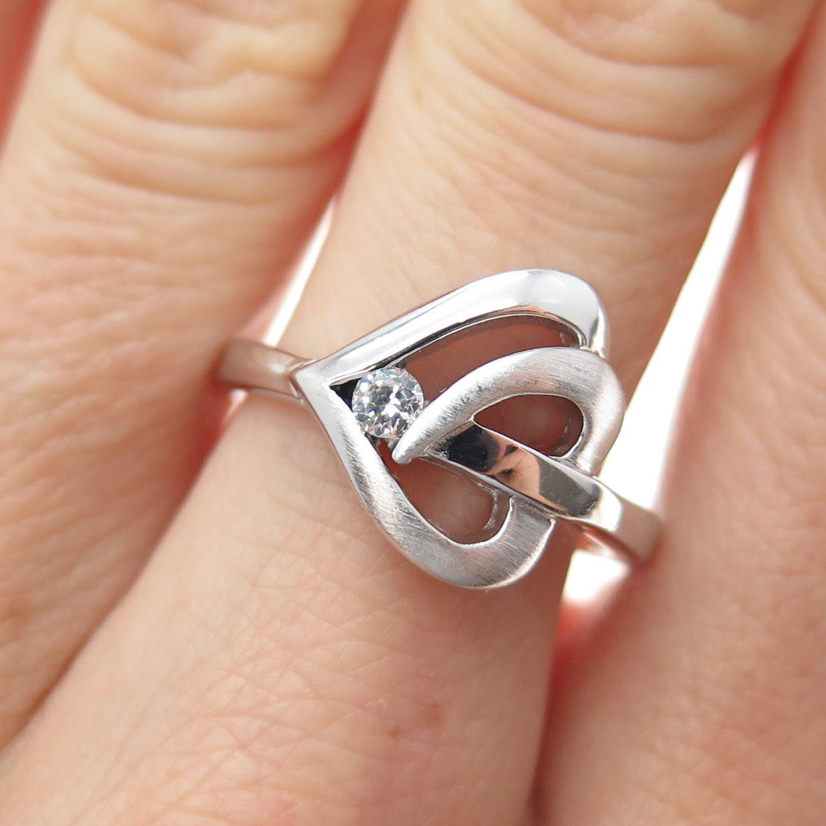 925 Sterling Silver Round-Cut C Z Modernist Heart Ring Size 7.25