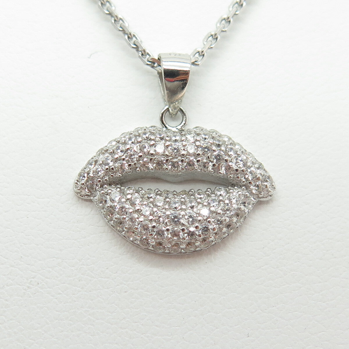 925 Sterling Silver Round-Cut C Z Lips Cable Chain Necklace 16"