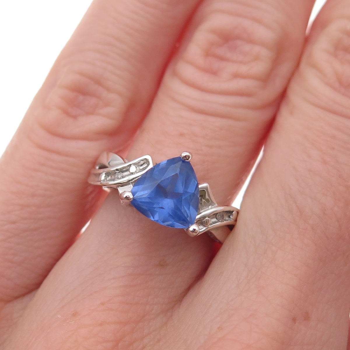 925 Sterling Silver Real Diamond & Iolite Love Oxidized Ring Size 5