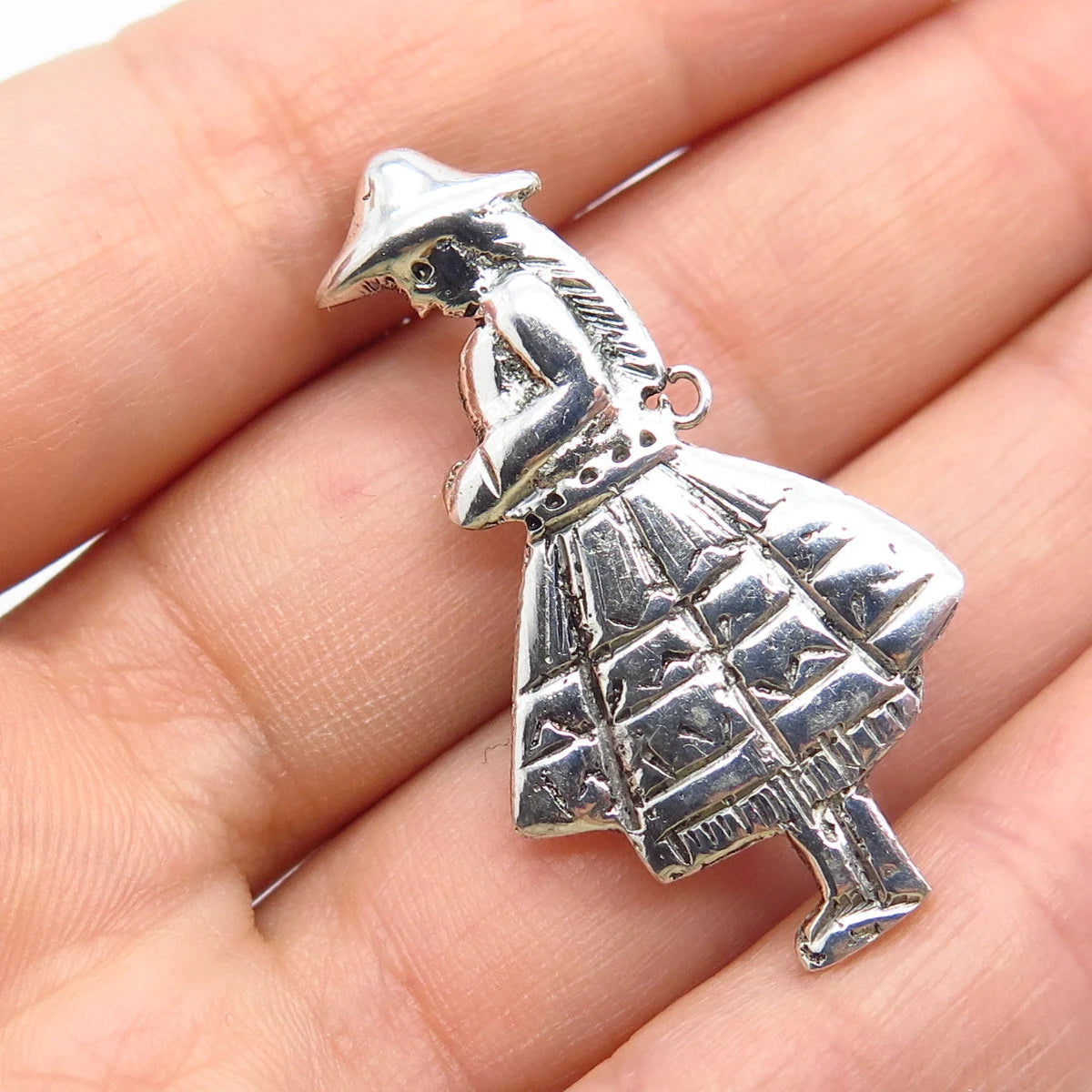 925 Sterling Silver Vintage Industria Peruana Lady Tribal Pin Brooch