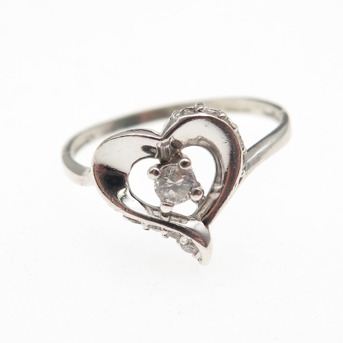 925 Sterling Silver Round-Cut C Z Heart Ring Size 8.75