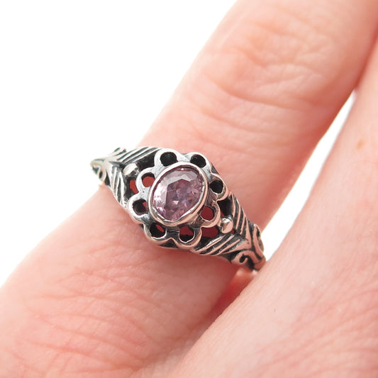 925 Sterling Silver Vintage Oval-Cut Lavender C Z Floral Oxidized Ring Size 4.5