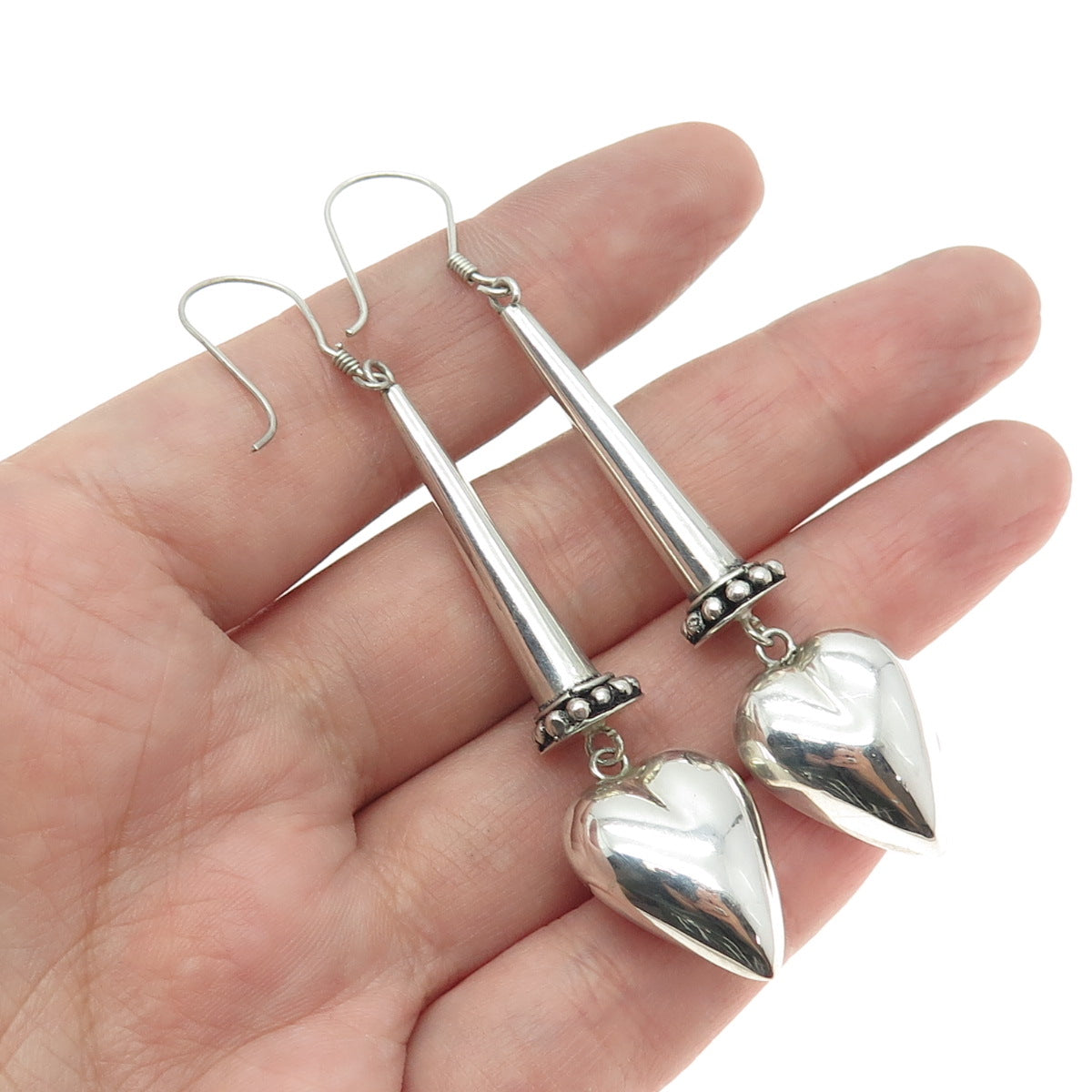 925 Sterling Silver Vintage Modernist Granulated Heart Dangle Earrings