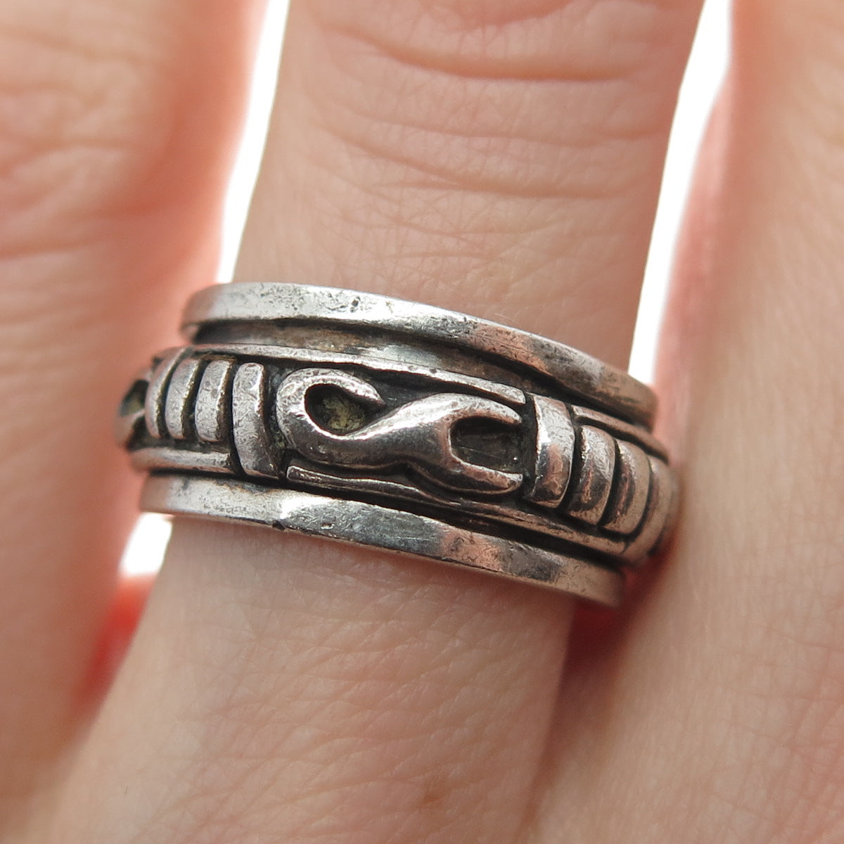 925 Sterling Silver Vintage Modernist Oxidized Rotating Band Ring Size 5.25