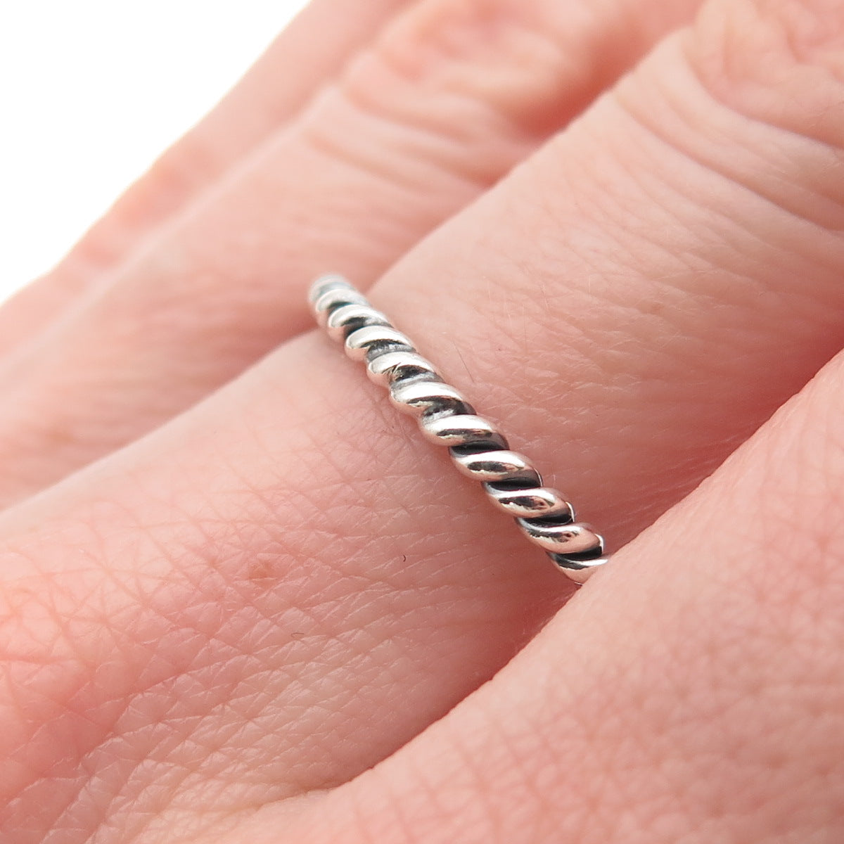 925 Sterling Silver Vintage Twisted Stackable Band Ring Size 9