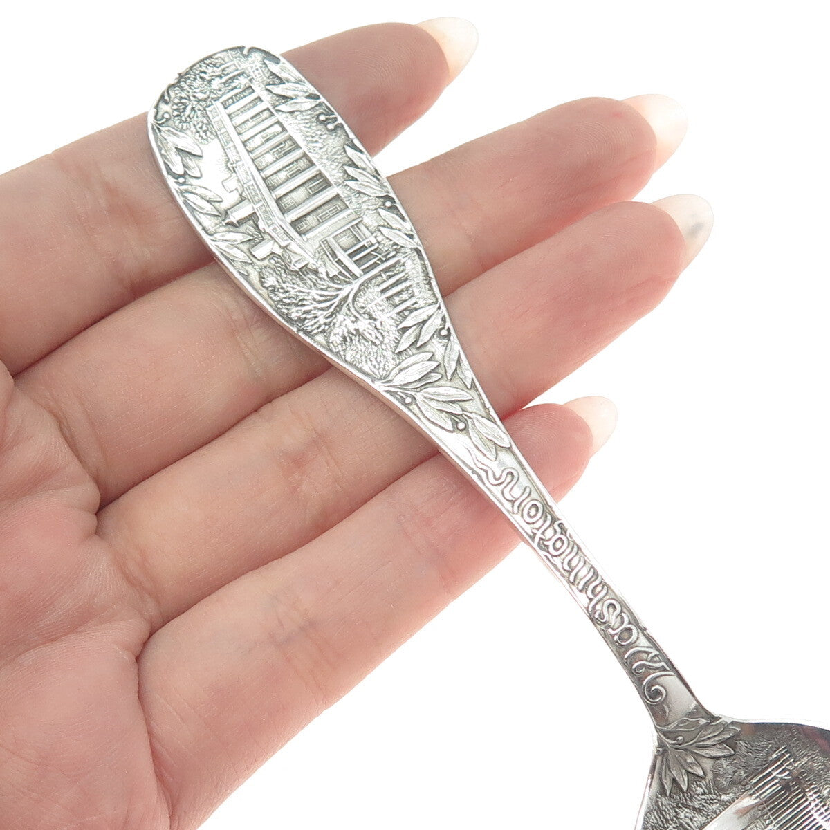 R. WALLACE & SONS Sterling Silver Antique Washington States & Cities Teaspoon