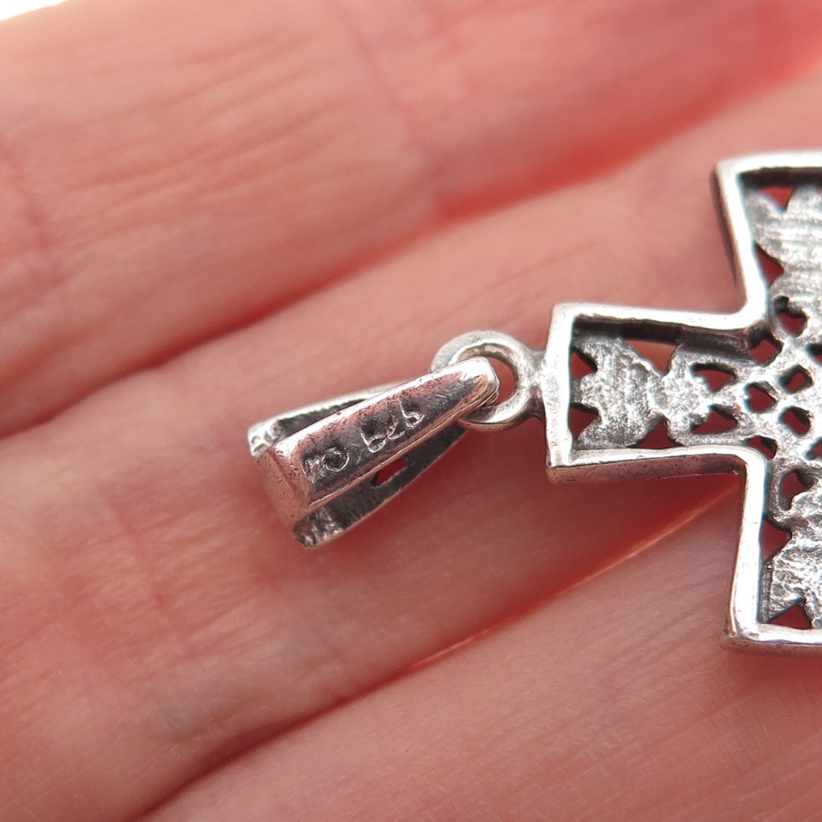 Charles Winston 925 Sterling Silver Vintage Heart Floral Cross Charm Pendant