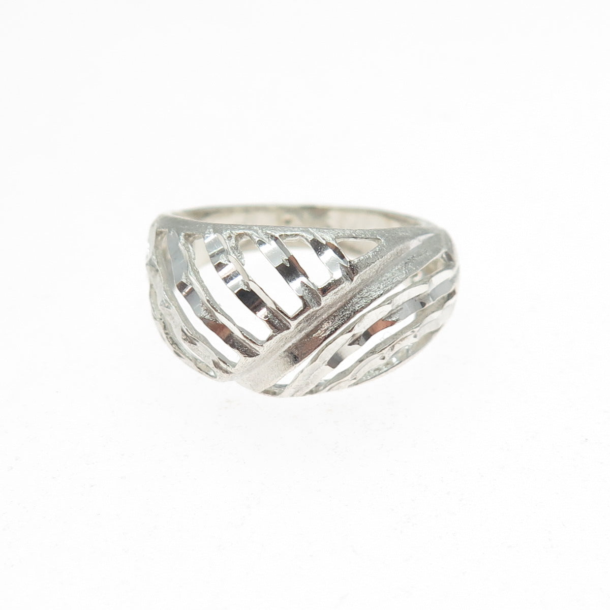 925 Sterling Silver Vintage Modernist Ribbed Ring Size 7.75