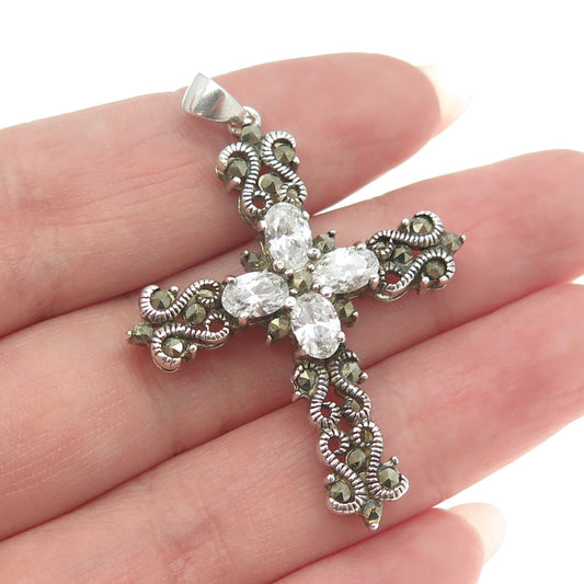 925 Sterling Silver Vintage Marcasite Gem & Oval-Cut Shaped C Z Cross Pendant