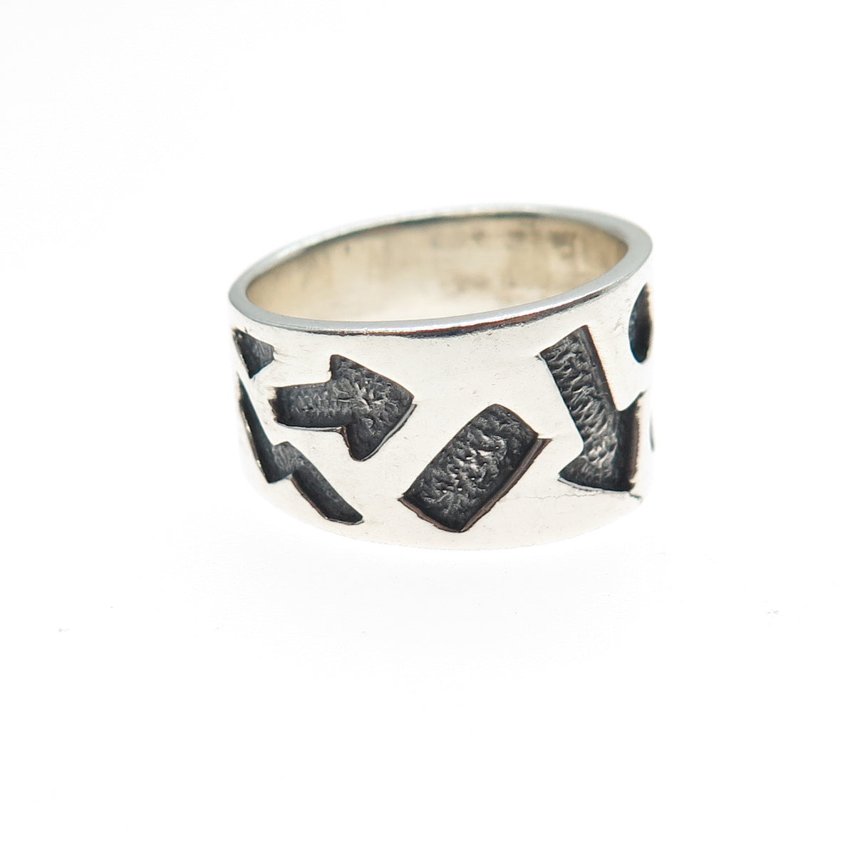 925 Sterling Silver Vintage Modernist Arrow Oxidized Ring Size 7