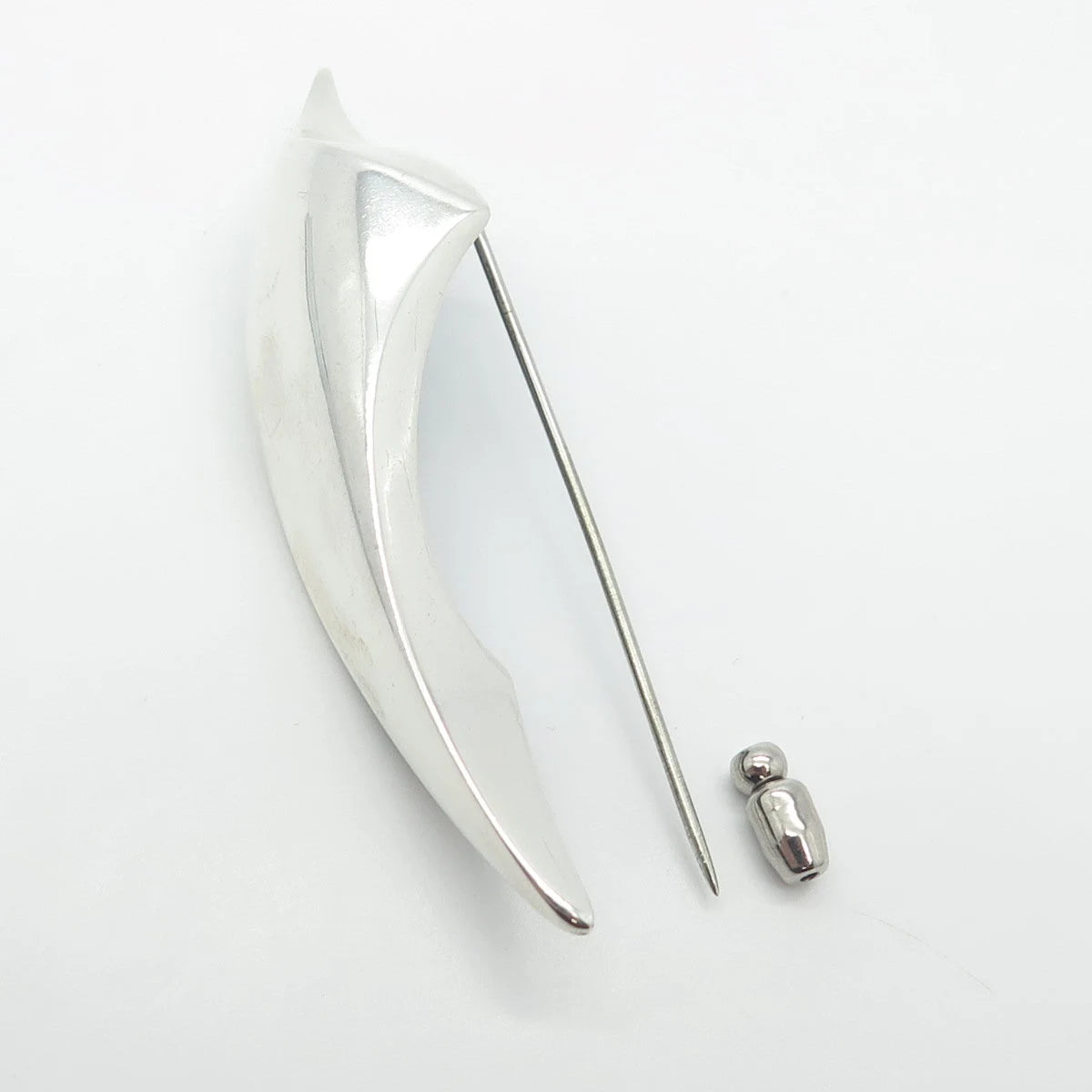 925 Sterling Silver Vintage Fang Lapel Pin