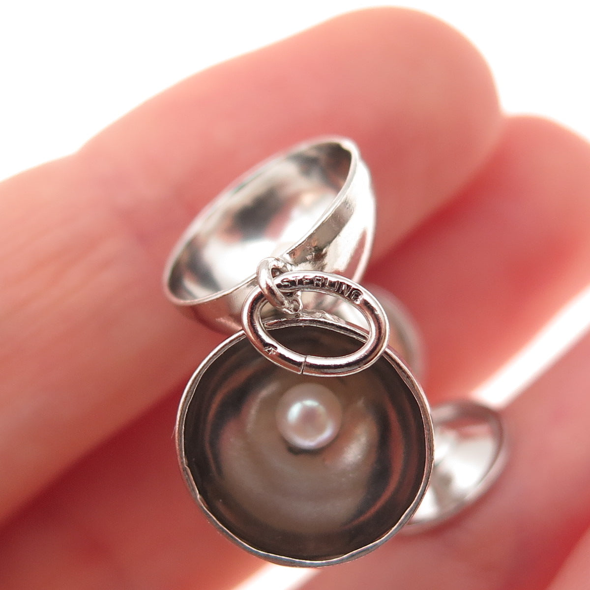 Art's Elegance 925 Sterling Silver Vintage Crossed Wine Glasses Charm Pendant