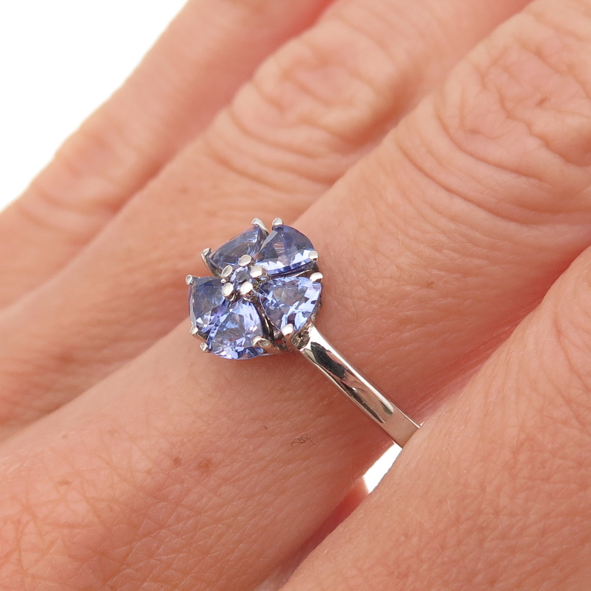 D'Joy 925 Sterling Silver Real Tanzanite Floral Ring Size 8