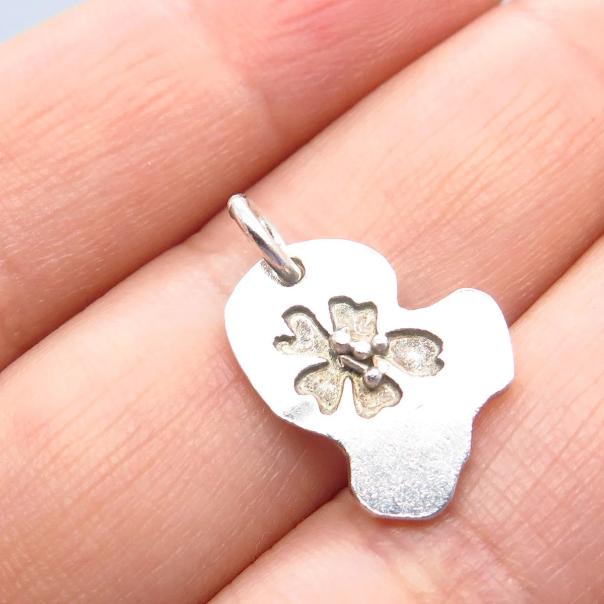 925 Sterling Silver Vintage BEAU Floral Charm Pendant