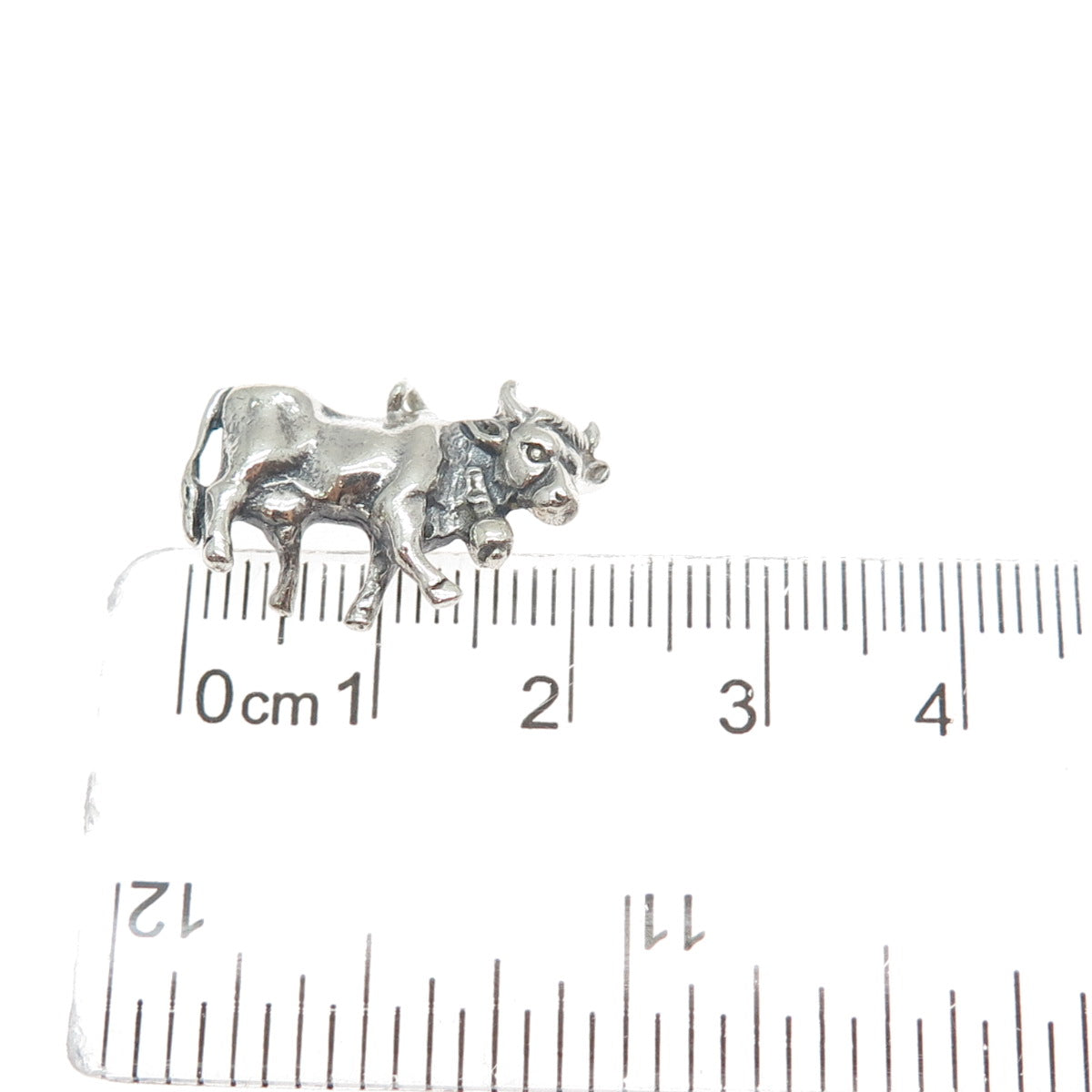 835 Silver Vintage European Cow Oxidized Minimalist 3D Charm Pendant