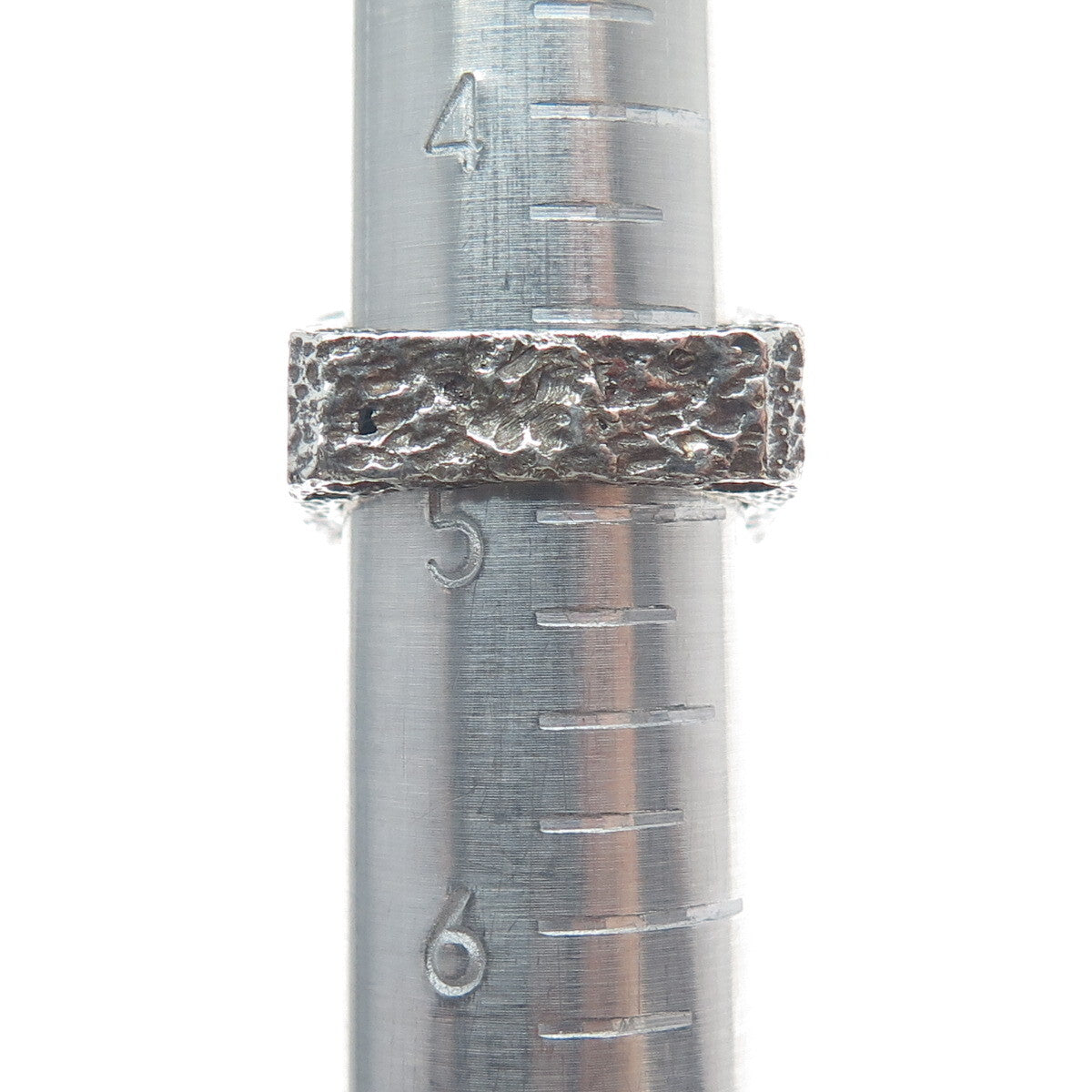 925 Sterling Silver 2-Tone Vintage Real Garnet Modernist Oxidized Ring Size 5