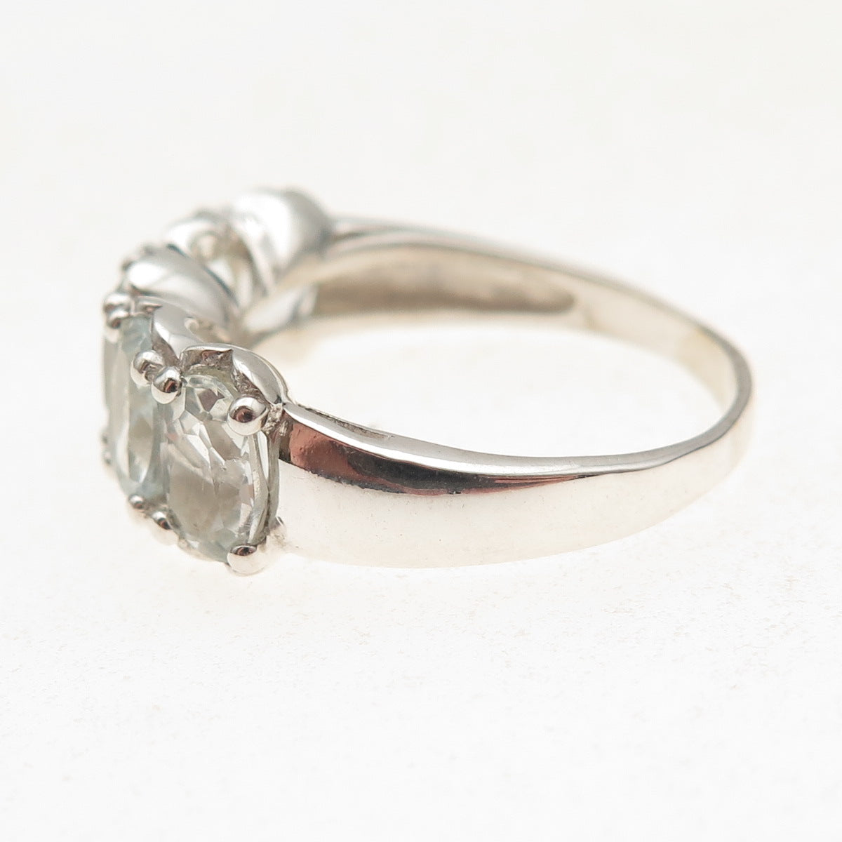 925 Sterling Silver Vintage Real Oval-Cut Light Blue Topaz Ring Size 10