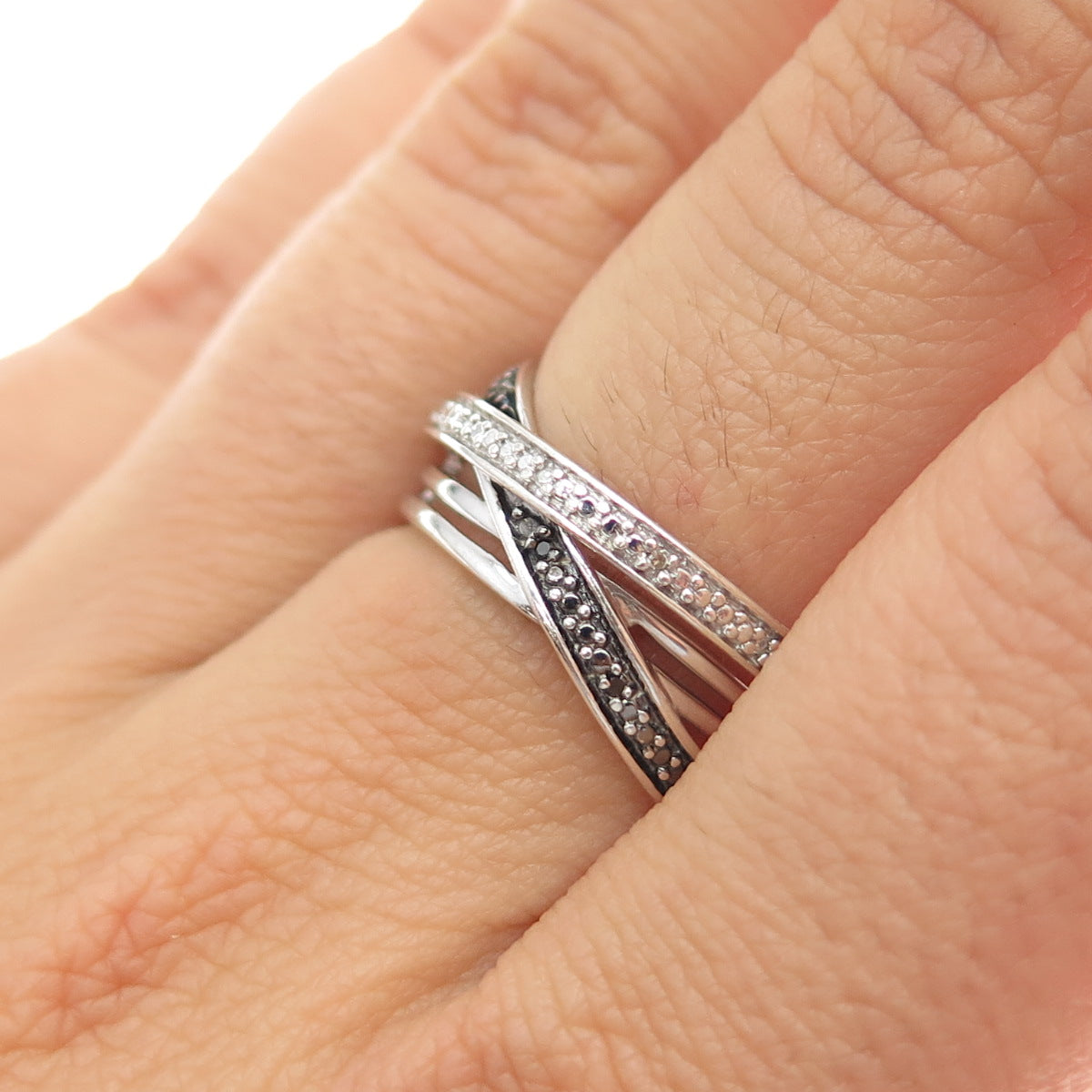 925 Sterling Silver Real Black & White Diamond Crisscross Ring Size 7