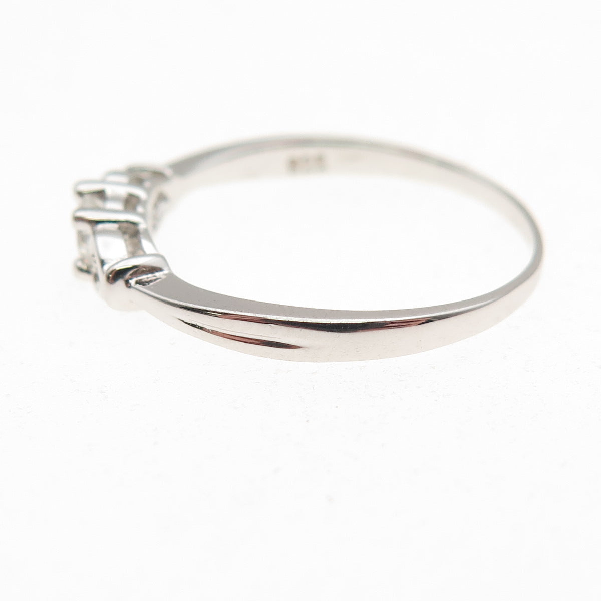 925 Sterling Silver Round-Cut C Z Heart Engagement Ring Size 8
