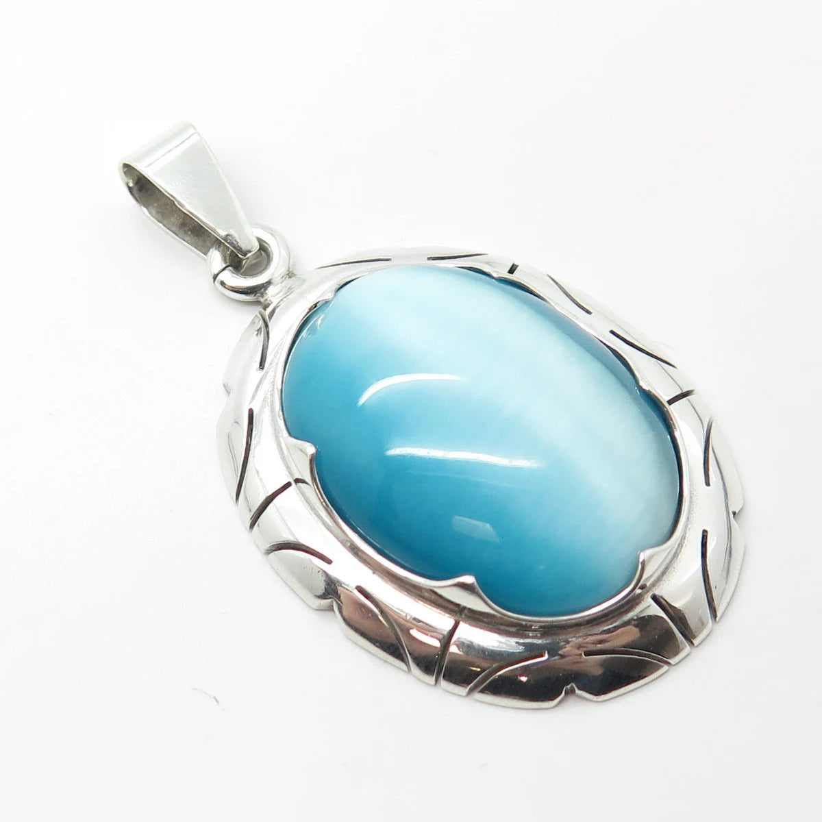 950 Silver Vintage Mexico Real Blue Fiber Optic Cat's Eye Gem Pendant