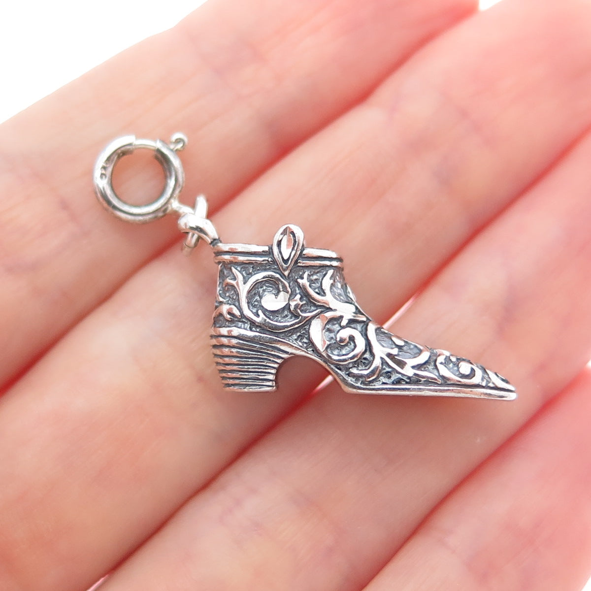 CAROLYN POLLACK 925 Sterling Silver Vintage Floral Shoe Spring Ring Lock Pendant