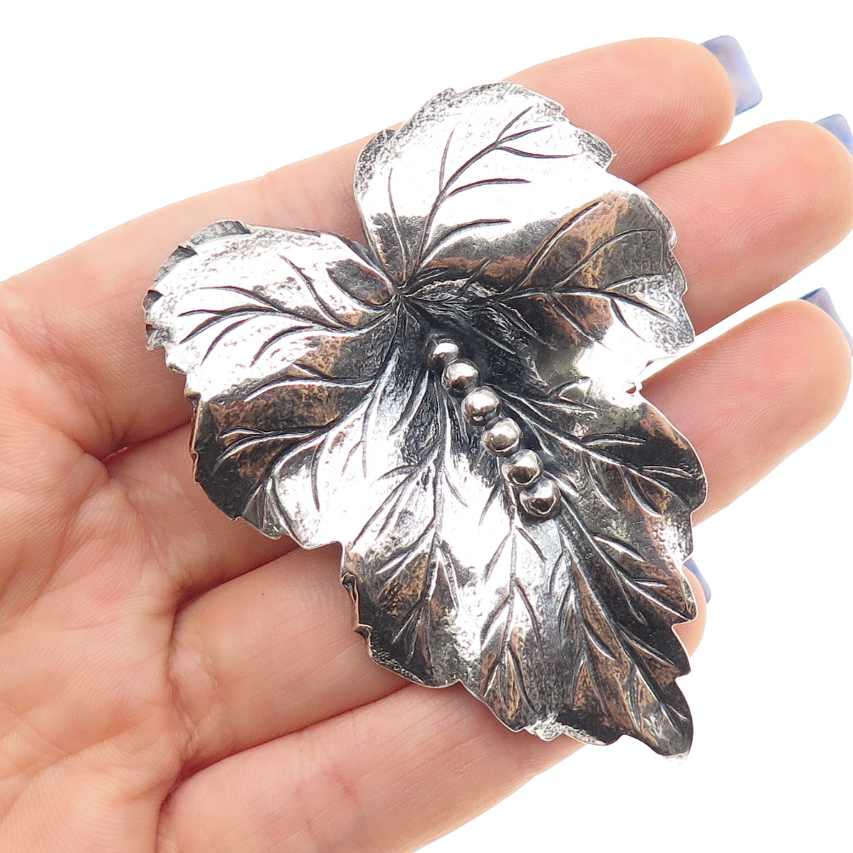 925 Sterling Silver Vintage Floral Leaf Oxidized Pin Brooch