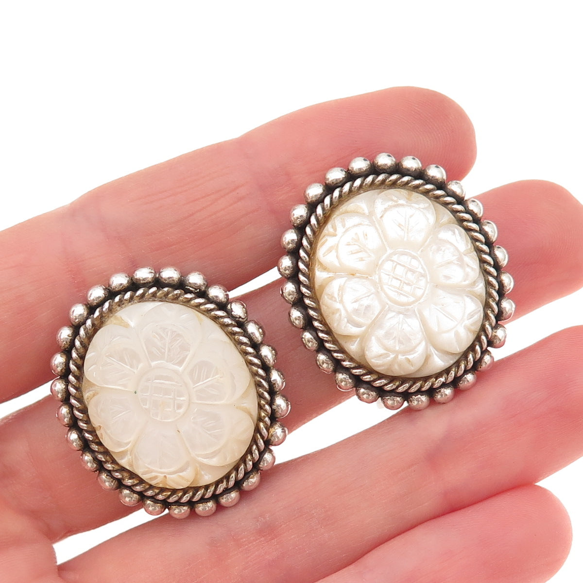 Stephen Dweck Sterling Silver Vintage Real MOP Floral Modernist Clip On Earrings