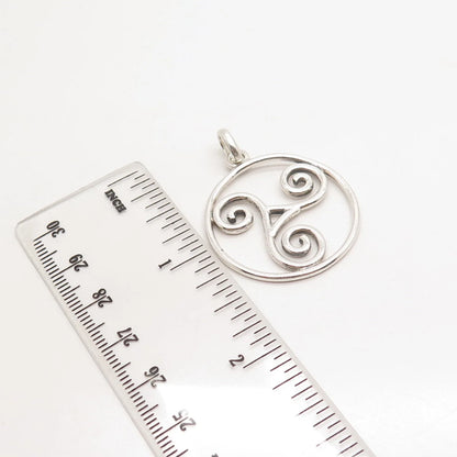 925 Sterling Silver Vintage Peter Stone Ornate Swirl Round Pendant