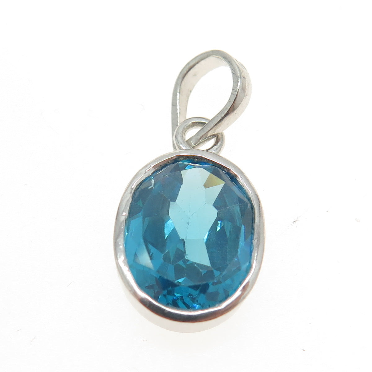 925 Sterling Silver Vintage Blue C Z Oval Minimalist Charm Pendant