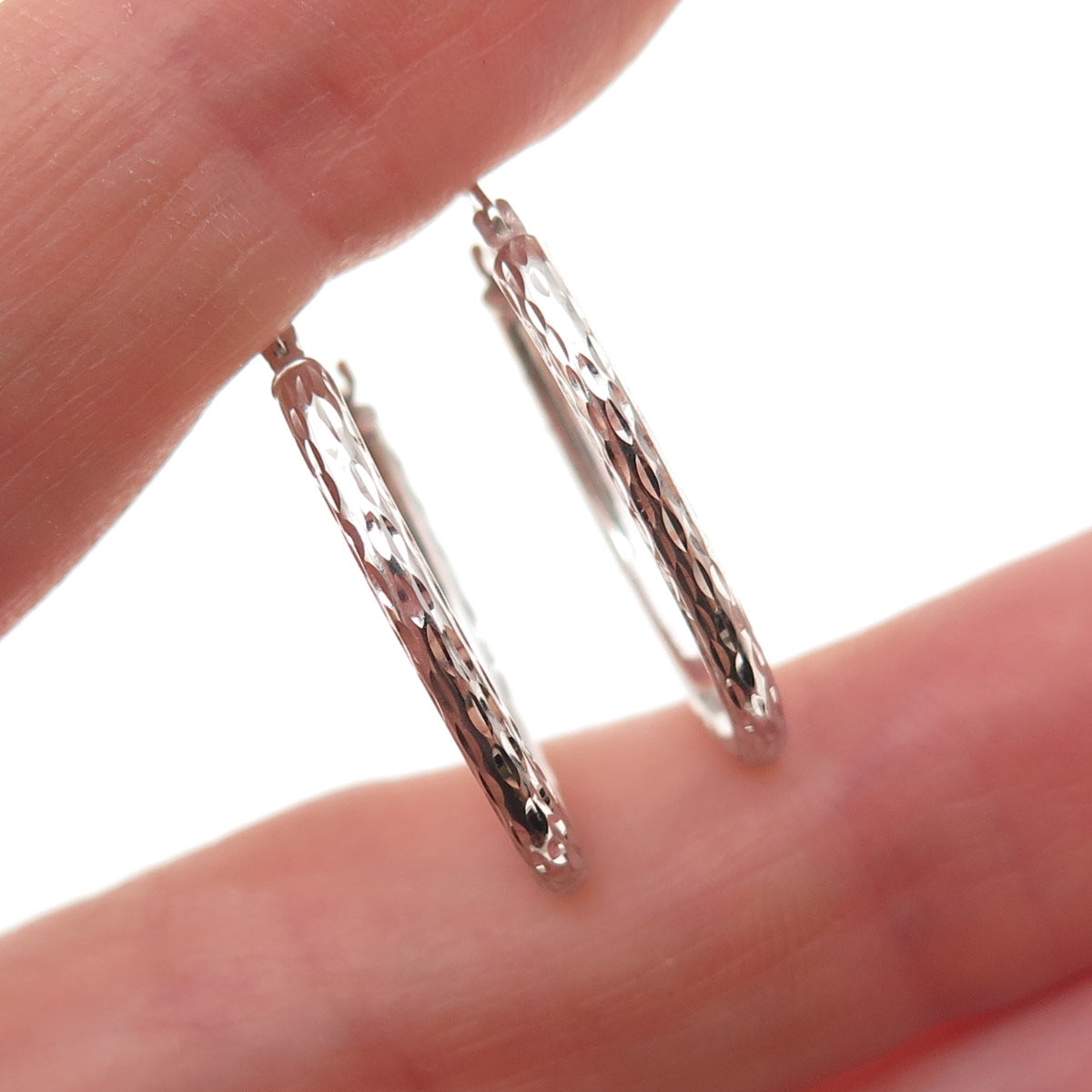 14K White Gold Vintage Israel Oval Hoop Earrings