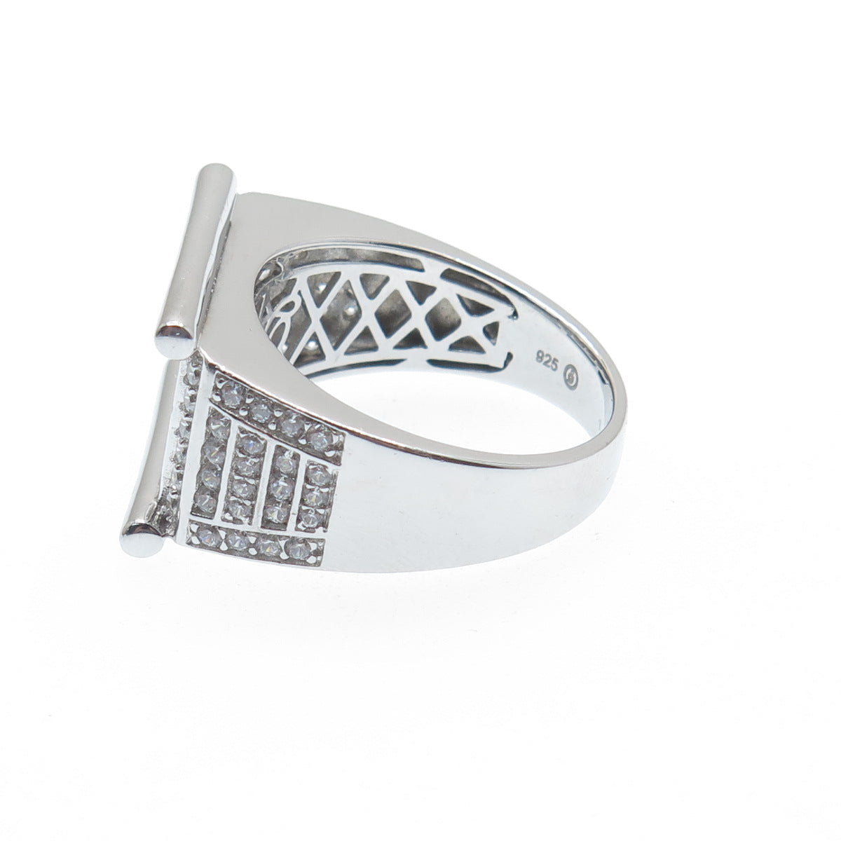 925 Sterling Silver Round-Cut Shaped C Z Sparkle Signet Ring Size 9.5