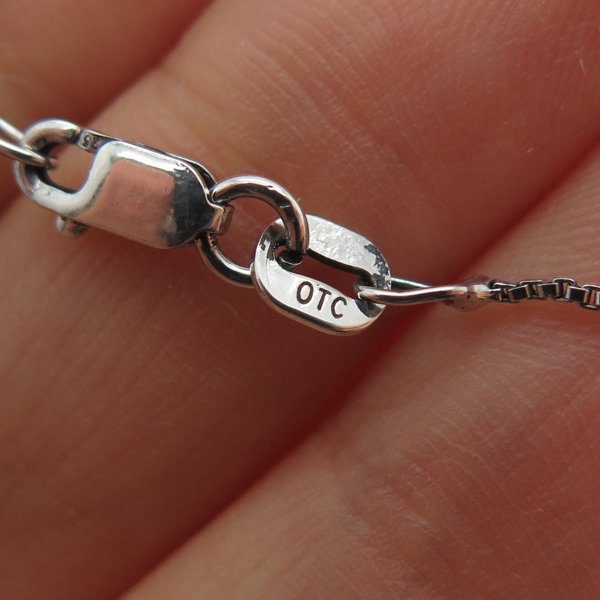 925 Sterling Silver Italy Box Chain Necklace 18"