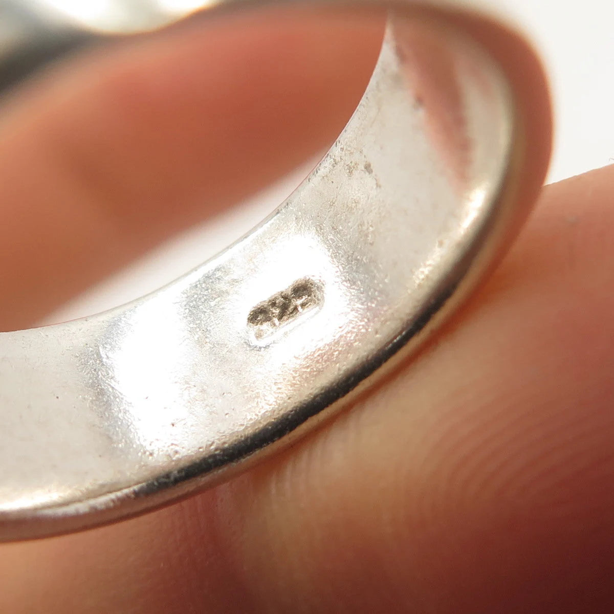 925 Sterling Silver Vintage Water Pattern Band Ring Size 8