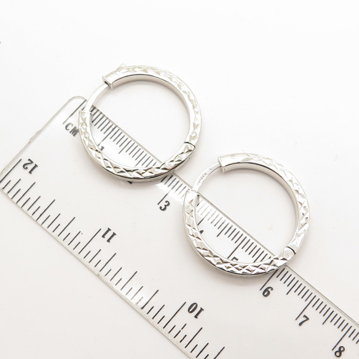 HAN 925 Sterling Silver Engraved Hoop Earrings