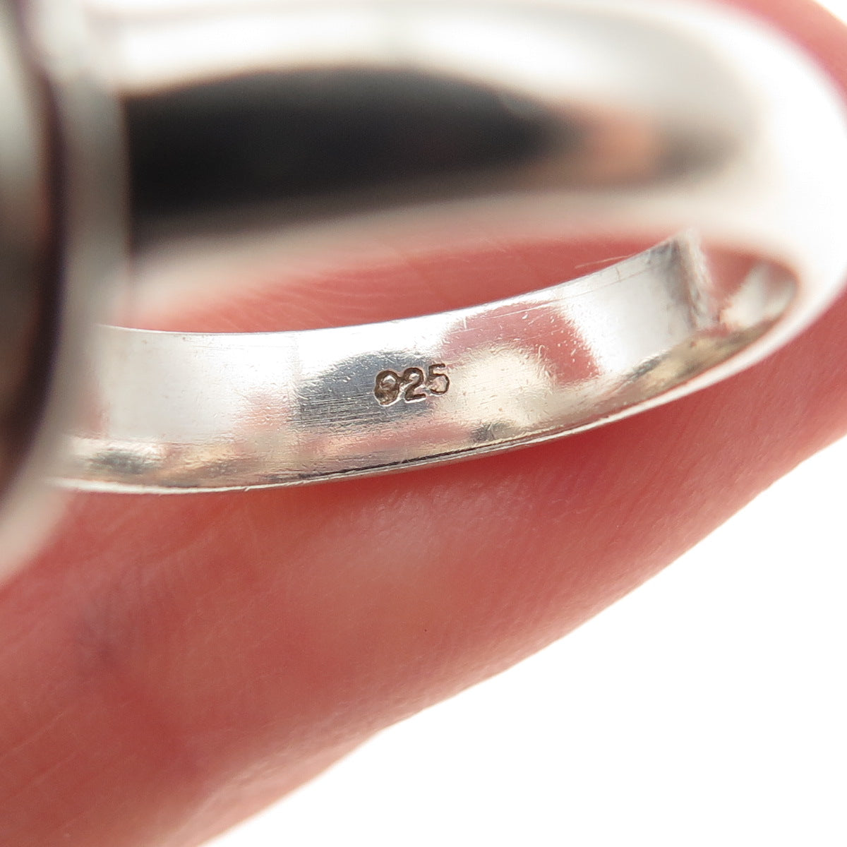 925 Sterling Silver Vintage Real MOP Modernist Oxidized Ring Size 7