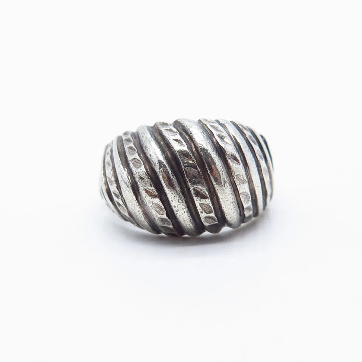 925 Sterling Silver Vintage Ribbed Ring Size 6
