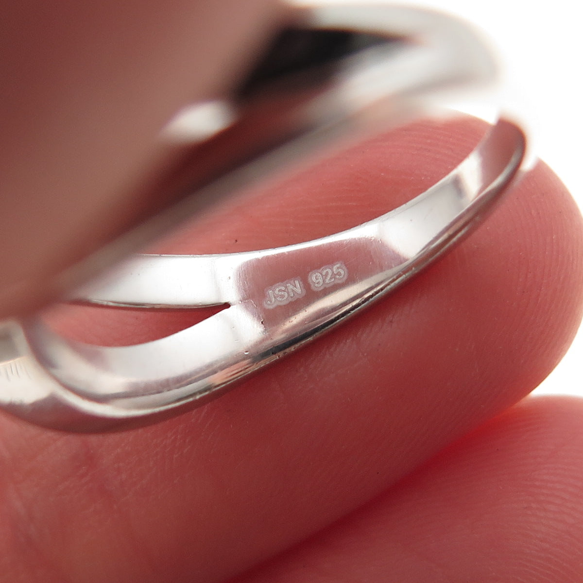 925 Sterling Silver Round-Cut C Z Crisscross Ring Size 7.25