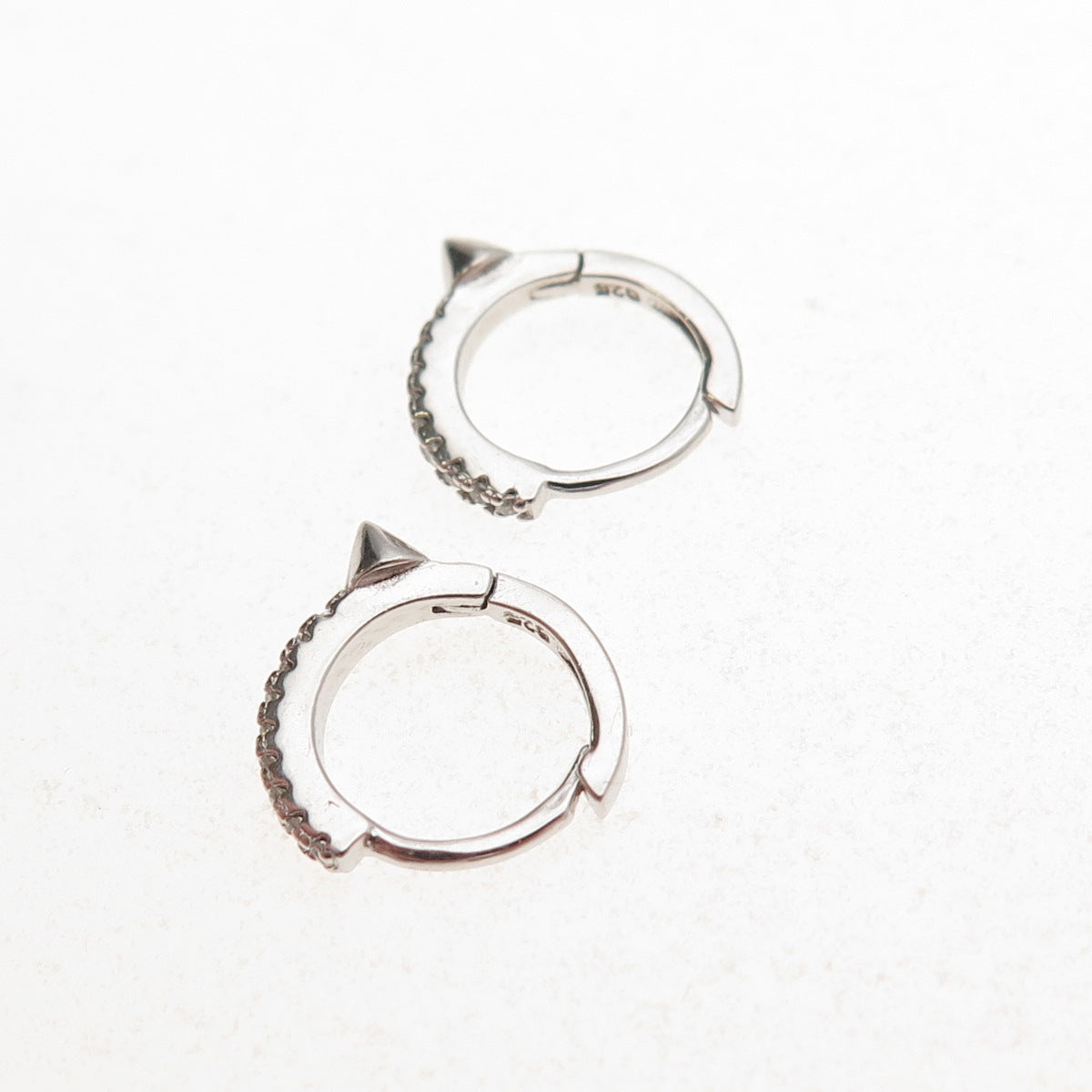 925 Sterling Silver Round-Cut C Z Thorn Hoop Earrings